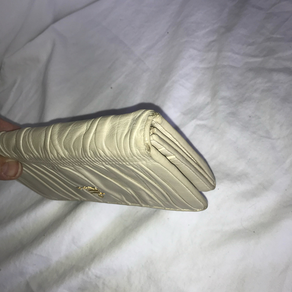 Prada Nappa Leather Gather Long Trifold Cera Cream Wallet - Picture 4 of 8